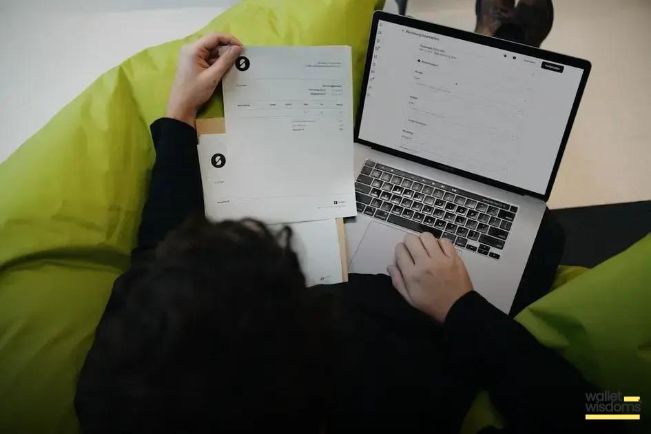 How to Set Realistic Financial Goals and Track Your Success